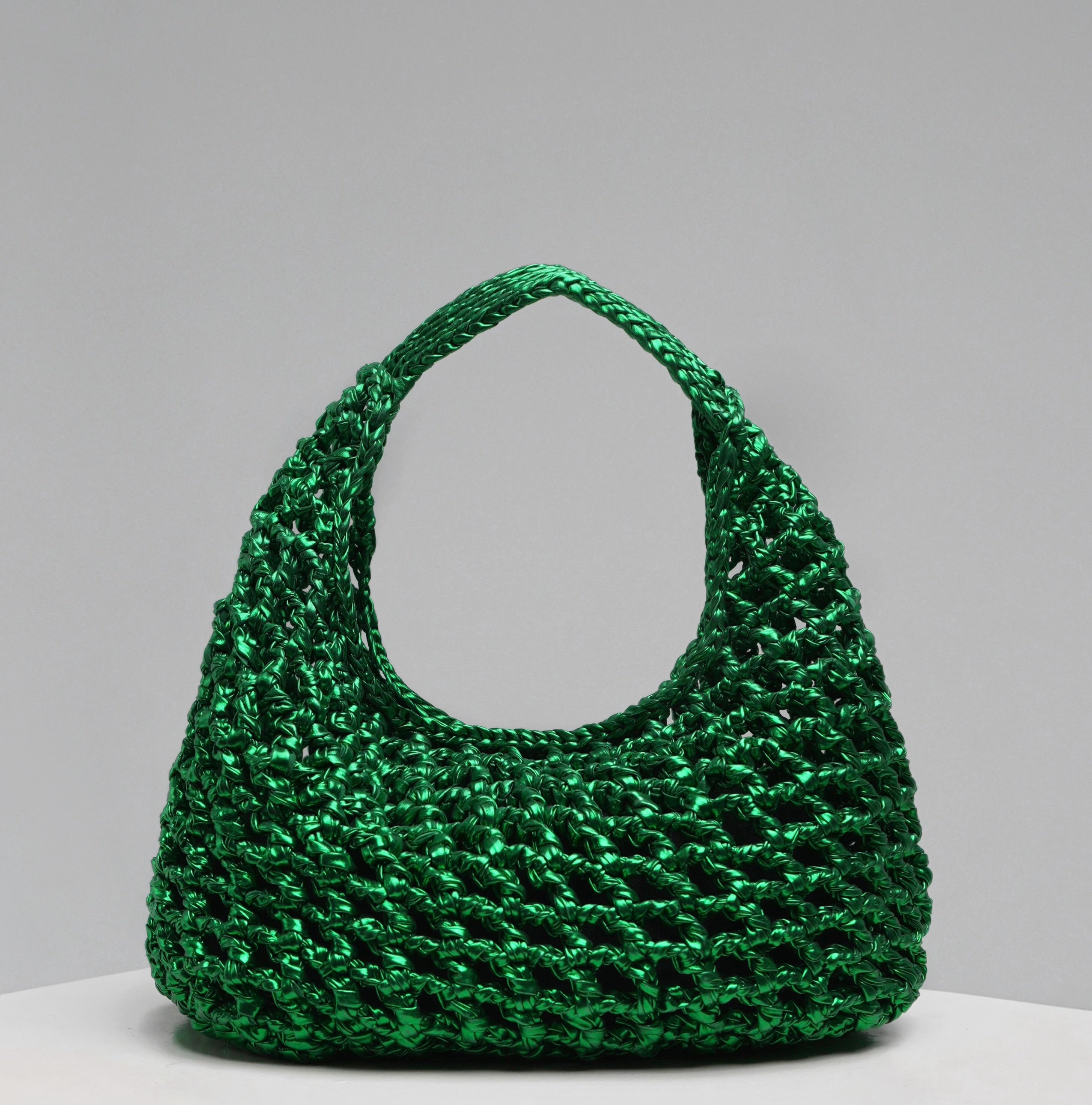 Selene Metallic Shoulder