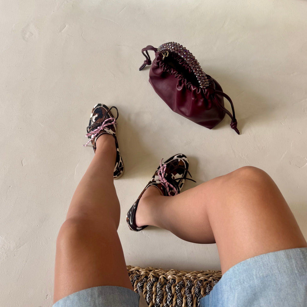 Bordeaux Pouch