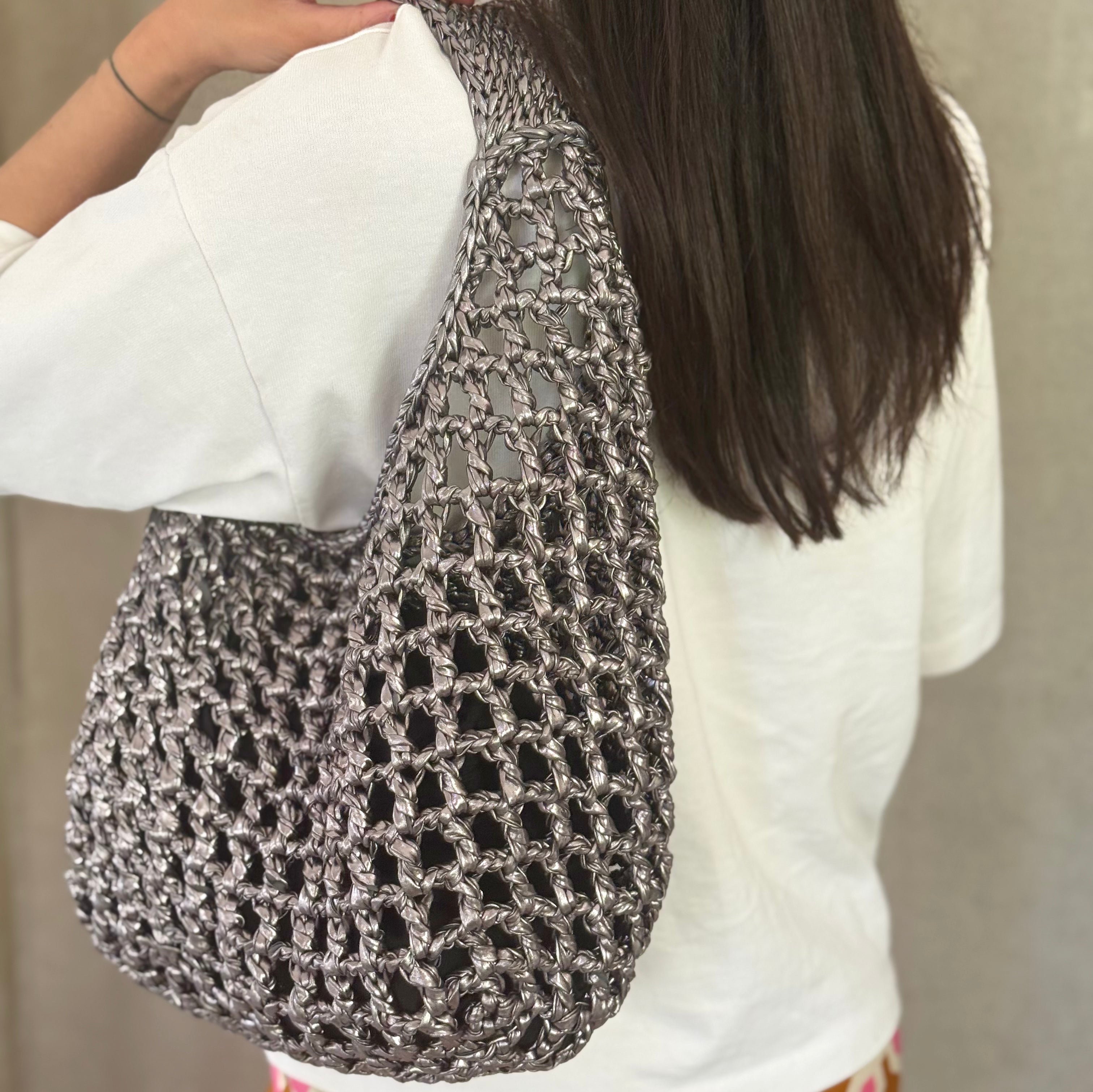 Selene Metallic Shoulder