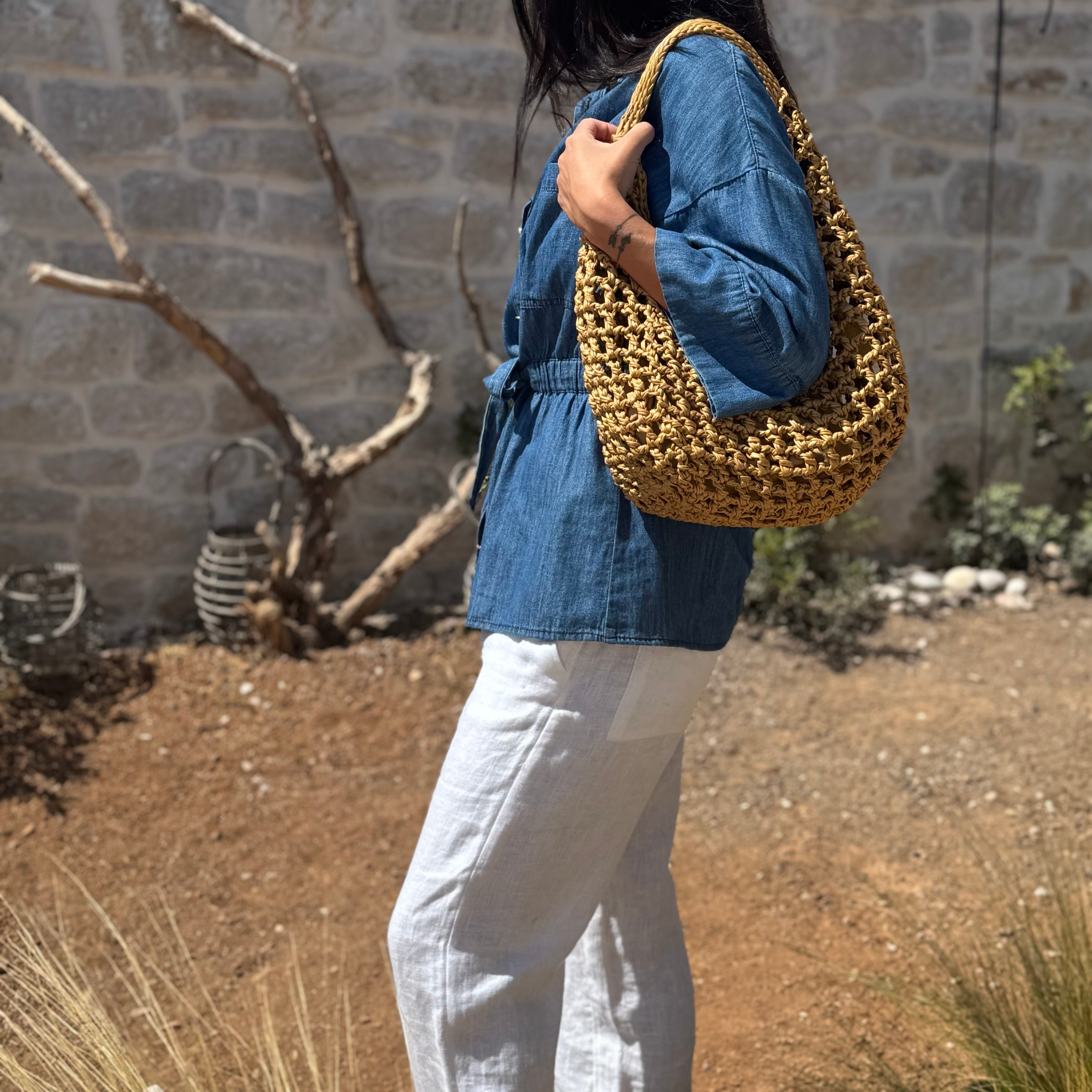 Selene Matte Shoulder